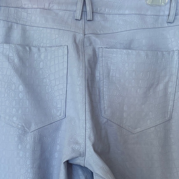 NWOT Naked Wardrobe Croc-Embossed Light Purple Pants Jeans - Picture 4 of 5